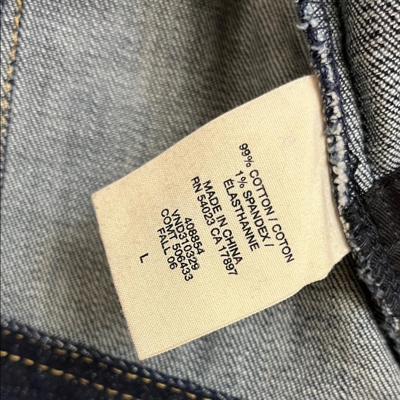 Gap 1969 Limited Edition Cropped Denim Jean Jacket for Women - Picture 6 of 6